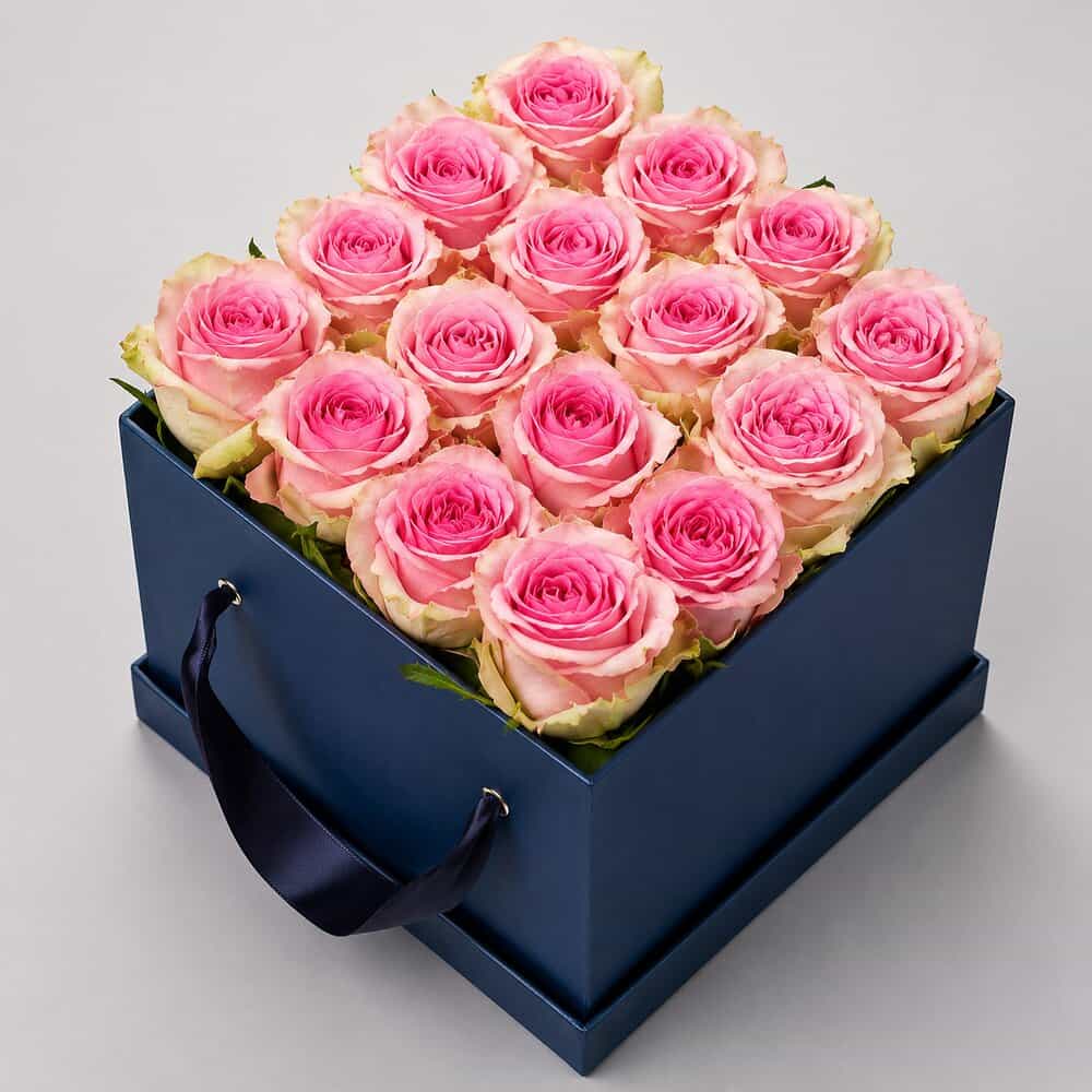 Maxi – Große Flowerbox mit pinken Rosen – Blumenstrauß vom Münchner Floristen