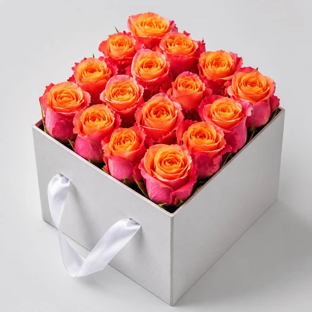 Mika – Flowerbox Rosen Orange-Pink – frisch gebundener Blumenstrauß